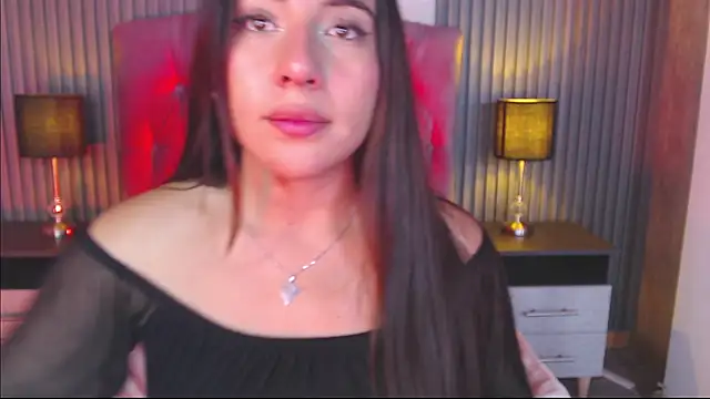 Bonnali lune online show from 11/22/25, 10:31