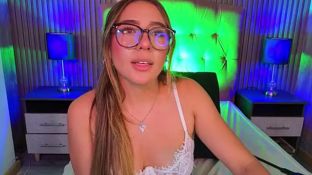 Bonnali lune online show from 03/27/26, 08:26