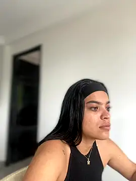 Snapshot of JuanitaMore01 chatting on 11/09/25, 07:56 JuanitaMore01 online show from 11/09/25, 07:56