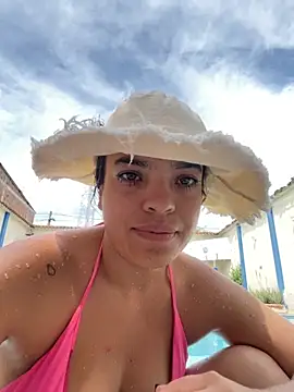 Snapshot of JuanitaMore01 chatting on 11/23/25, 06:19 JuanitaMore01 online show from 11/23/25, 06:19