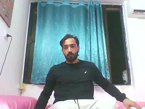 Snapshot of NeonDrake chatting on 03/03/26, 08:48 NeonDrake online show from 03/03/26, 08:48