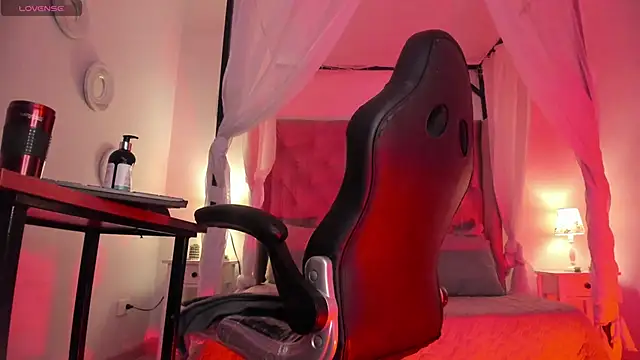 Demetria Ghoul online show from 01/19/26, 12:09