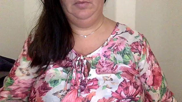 Snapshot of LaReginaNera chatting on 07/01/26, 07:32 LaReginaNera online show from 07/01/26, 07:32