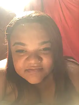 Snapshot of melcarioca1111 chatting on 09/08/25, 04:39 melcarioca1111 online show from 09/08/25, 04:39