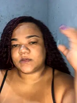 Snapshot of melcarioca1111 chatting on 11/02/25, 10:12 melcarioca1111 online show from 11/02/25, 10:12