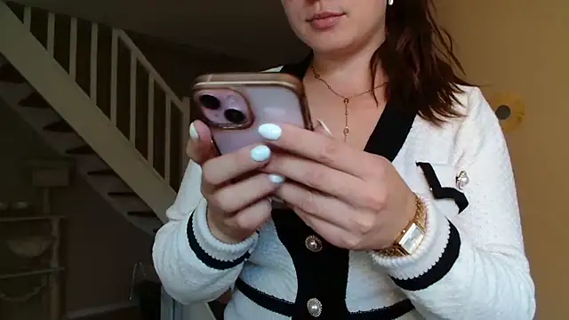 liloush   online show from 09/29/25, 04:01