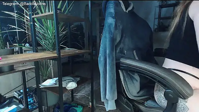 Snapshot of BaddieJoline chatting on 11/13/25, 07:02 BaddieJoline online show from 11/13/25, 07:02