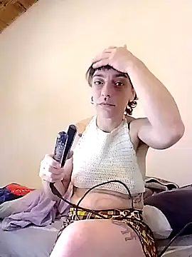 Snapshot of etherconh chatting on 09/22/25, 04:20 etherconh online show from 09/22/25, 04:20