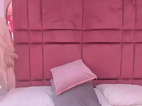 Snapshot of moesha_rey1 chatting on 09/19/25, 05:57 moesha rey1 online show from 09/19/25, 05:57