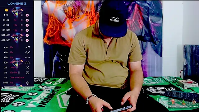 Snapshot of smith_hot29 chatting on 10/30/25, 02:46 smith hot29 online show from 10/30/25, 02:46