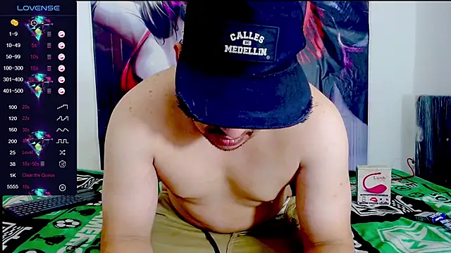 Snapshot of smith_hot29 chatting on 11/04/25, 02:54 smith hot29 online show from 11/04/25, 02:54