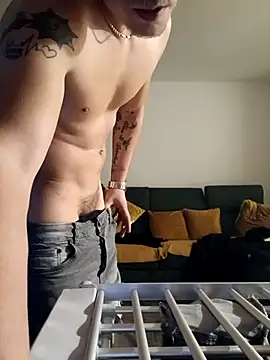 cameron334 online show from 10/27/25, 02:26