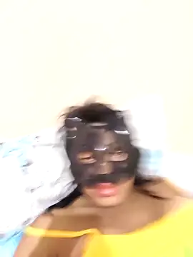 Snapshot of DuCreu chatting on 09/13/25, 03:17 DuCreu online show from 09/13/25, 03:17