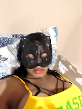 Snapshot of DuCreu chatting on 10/04/25, 02:42 DuCreu online show from 10/04/25, 02:42