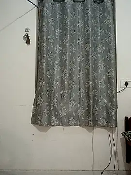 Snapshot of shrutee12 chatting on 12/20/25, 06:26 shrutee12 online show from 12/20/25, 06:26