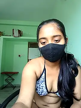 Snapshot of shrutee12 chatting on 02/06/26, 06:07 shrutee12 online show from 02/06/26, 06:07