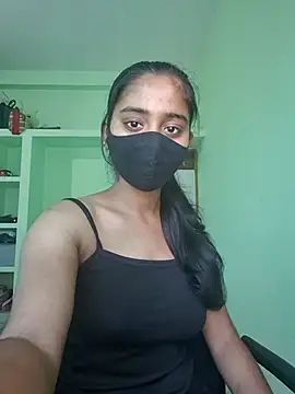 Snapshot of shrutee12 chatting on 02/08/26, 07:23 shrutee12 online show from 02/08/26, 07:23