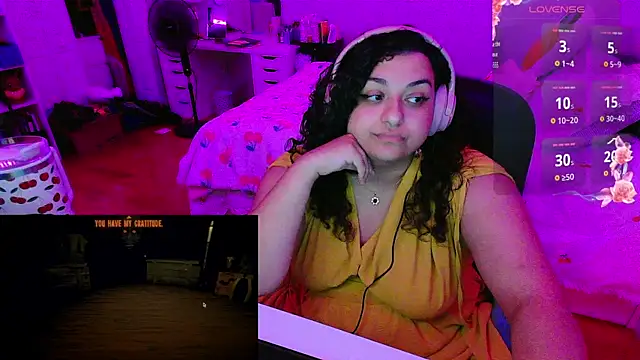 Snapshot of chericheesecake chatting on 10/05/25, 11:24 chericheesecake online show from 10/05/25, 11:24