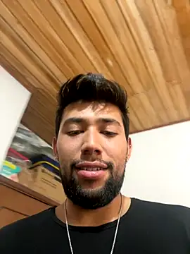Snapshot of JGentleman chatting on 10/12/25, 05:45 JGentleman online show from 10/12/25, 05:45
