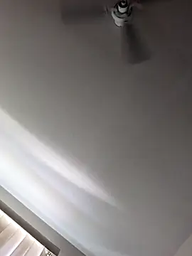 Snapshot of Anna-May97 chatting on 09/09/25, 09:03 Anna-May97 online show from 09/09/25, 09:03