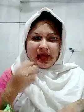 Snapshot of Nusrat-N chatting on 05/14/26, 03:13 Nusrat-N online show from 05/14/26, 03:13