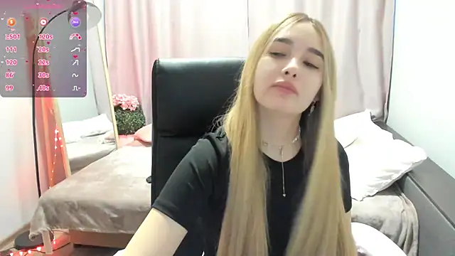 TaisiaHot online show from 03/17/26, 09:01