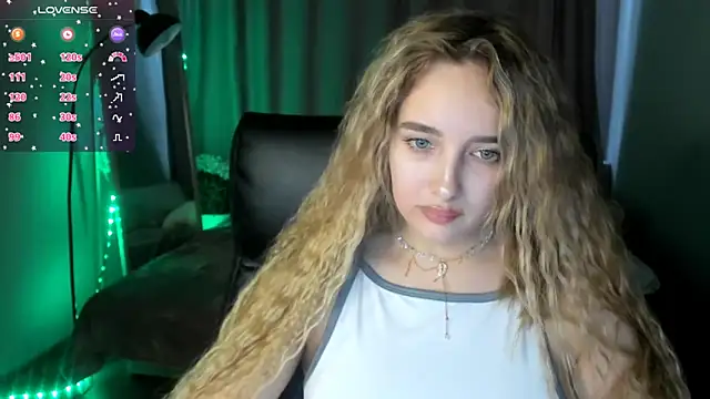 TaisiaHot online show from 03/22/26, 09:13