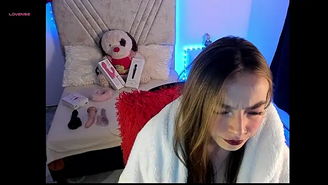 Mia Victoria22 online show from 05/07/26, 02:06