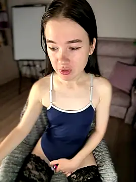 Marryme- online show from 09/18/25, 01:24