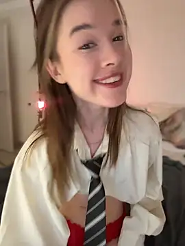 Snapshot of Marryme- chatting on 06/16/26, 06:54 Marryme- online show from 06/16/26, 06:54