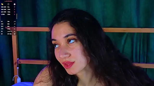 BettyMaldonado online show from 11/21/25, 06:56