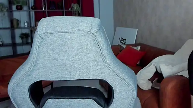 SakuraBliss online show from 11/08/25, 05:34