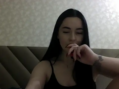 Lulii24 online show from 03/01/26, 12:01