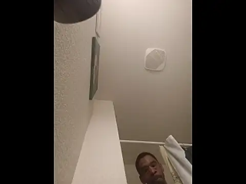 Snapshot of Macc74 chatting on 03/29/26, 07:25 Macc74 online show from 03/29/26, 07:25