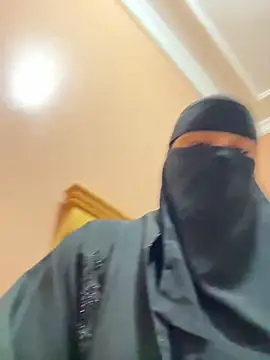  Laiali  online show from 02/19/26, 08:16