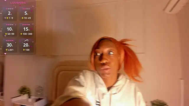 Anamonrroe online show from 09/19/25, 11:33