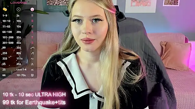 Snapshot of marmelana199 chatting on 12/23/25, 08:56 marmelana199 online show from 12/23/25, 08:56