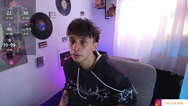 Snapshot of Nick_Bangover_ chatting on 10/10/25, 06:07 Nick Bangover  online show from 10/10/25, 06:07