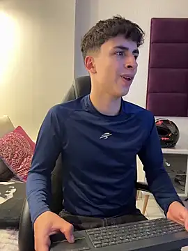 AdrianRinaldi online show from 11/29/25, 08:23