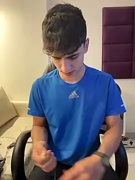 AdrianRinaldi online show from 12/03/25, 08:07