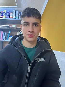 AdrianRinaldi online show from 05/28/26, 01:52