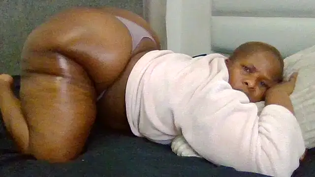 SexyNonnyy online show from 10/31/25, 02:45