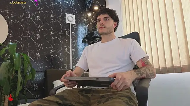 Rafael Mendezz online show from 03/12/26, 08:48