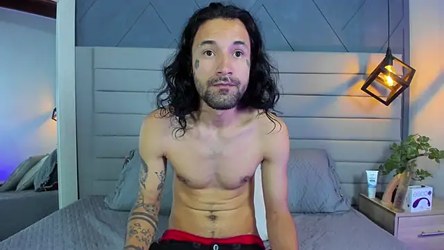 Hisoka 011 online show from 10/26/25, 12:44