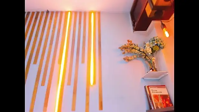 Jennifer Vega1 online show from 11/09/25, 08:29