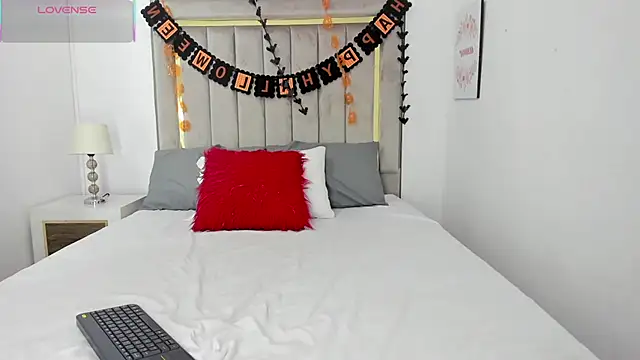 Snapshot of lapiz_lazuli12 chatting on 10/18/25, 07:25 lapiz lazuli12 online show from 10/18/25, 07:25