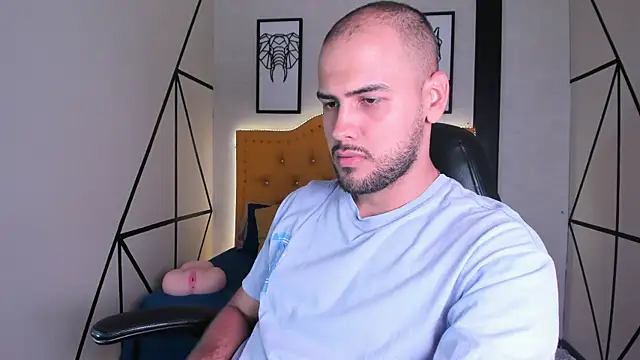 Marcus Soler online show from 03/25/26, 01:39