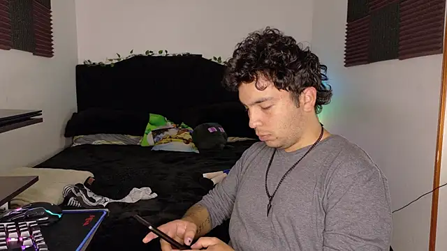 Conor Taylor online show from 04/10/26, 02:44