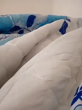 Snapshot of zebmghribi chatting on 11/18/25, 12:42 zebmghribi online show from 11/18/25, 12:42