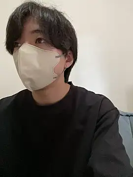 Snapshot of Yuma0718 chatting on 09/27/25, 12:26 Yuma0718 online show from 09/27/25, 12:26